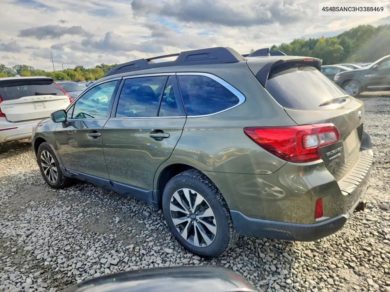 2017 SUBARU OUTBACK VIN 4S4BSANC3H3388469 — фото 2