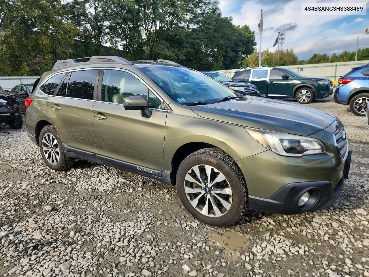 2017 SUBARU OUTBACK VIN 4S4BSANC3H3388469 — фото 4