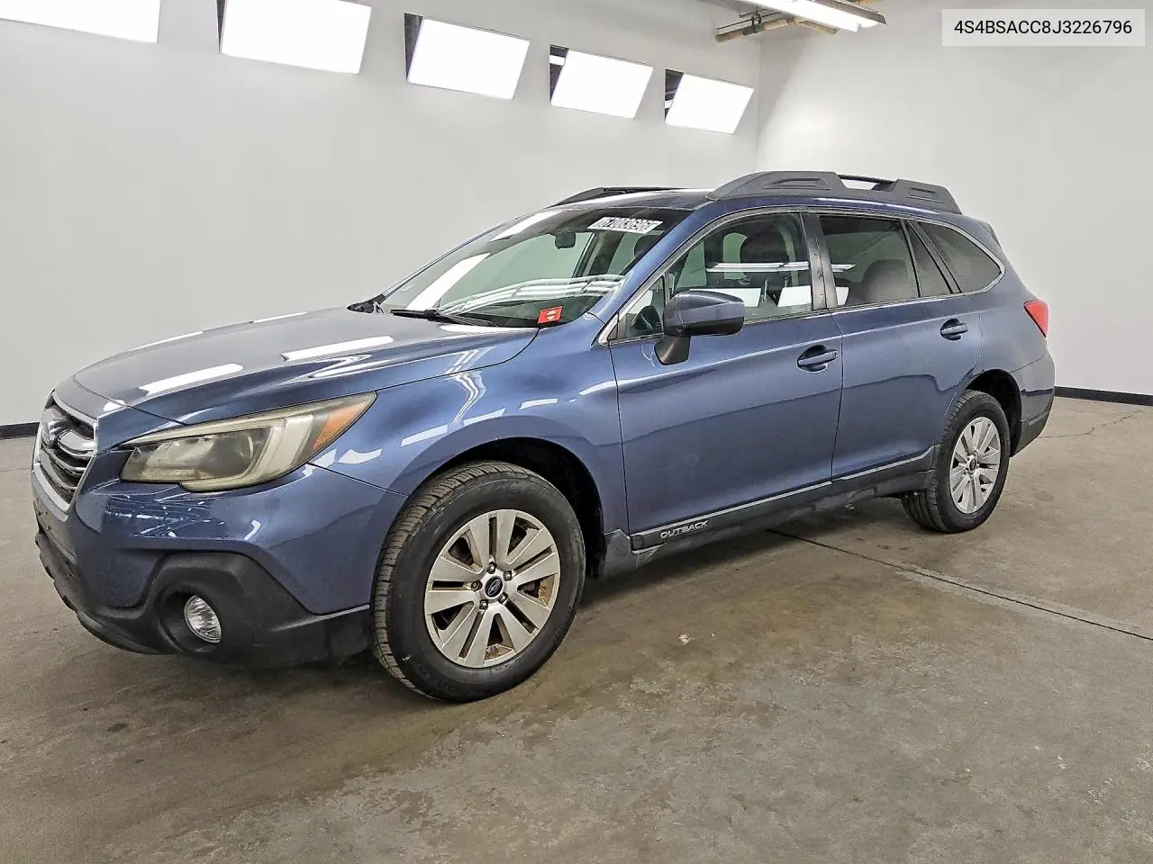 SUBARU OUTBACK 2018, VIN 4S4BSACC8J3226796