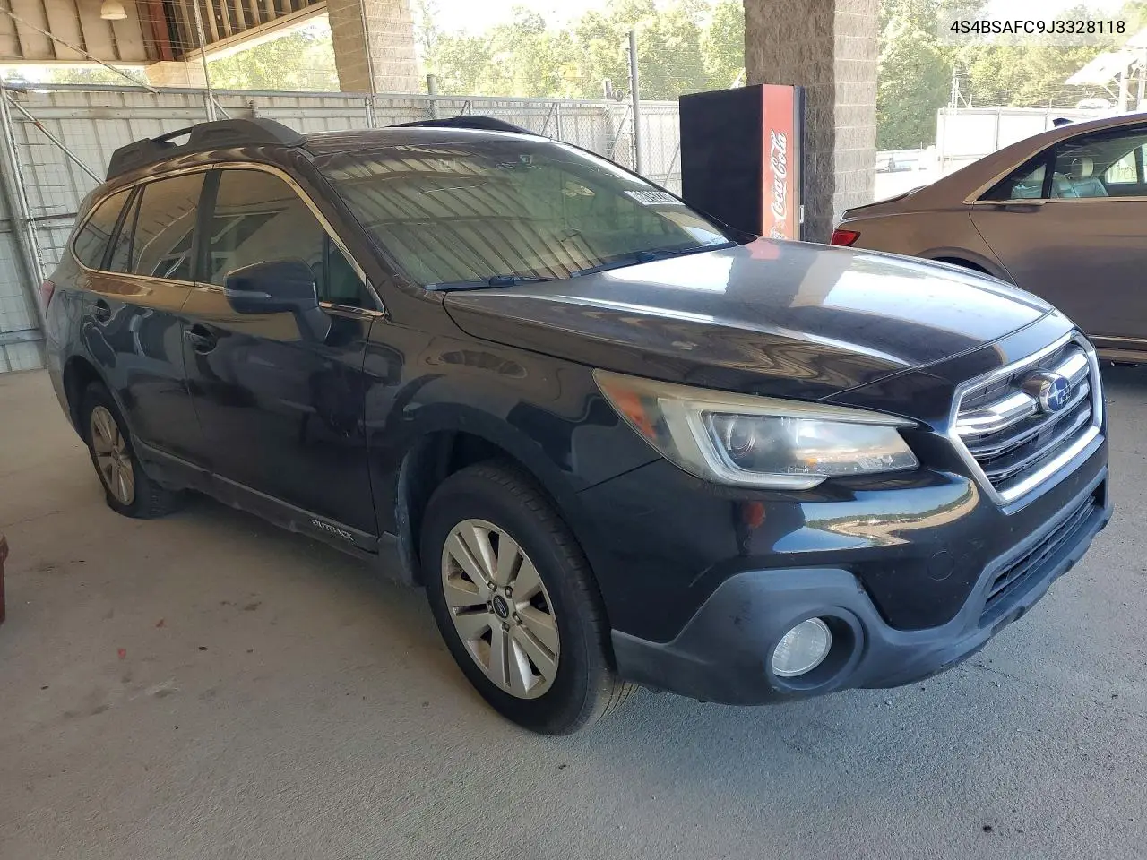 2018 SUBARU OUTBACK VIN 4S4BSAFC9J3328118 — фото 4