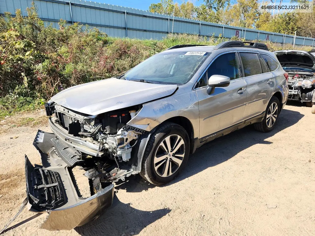 SUBARU OUTBACK 2018, VIN 4S4BSENC2J3211621