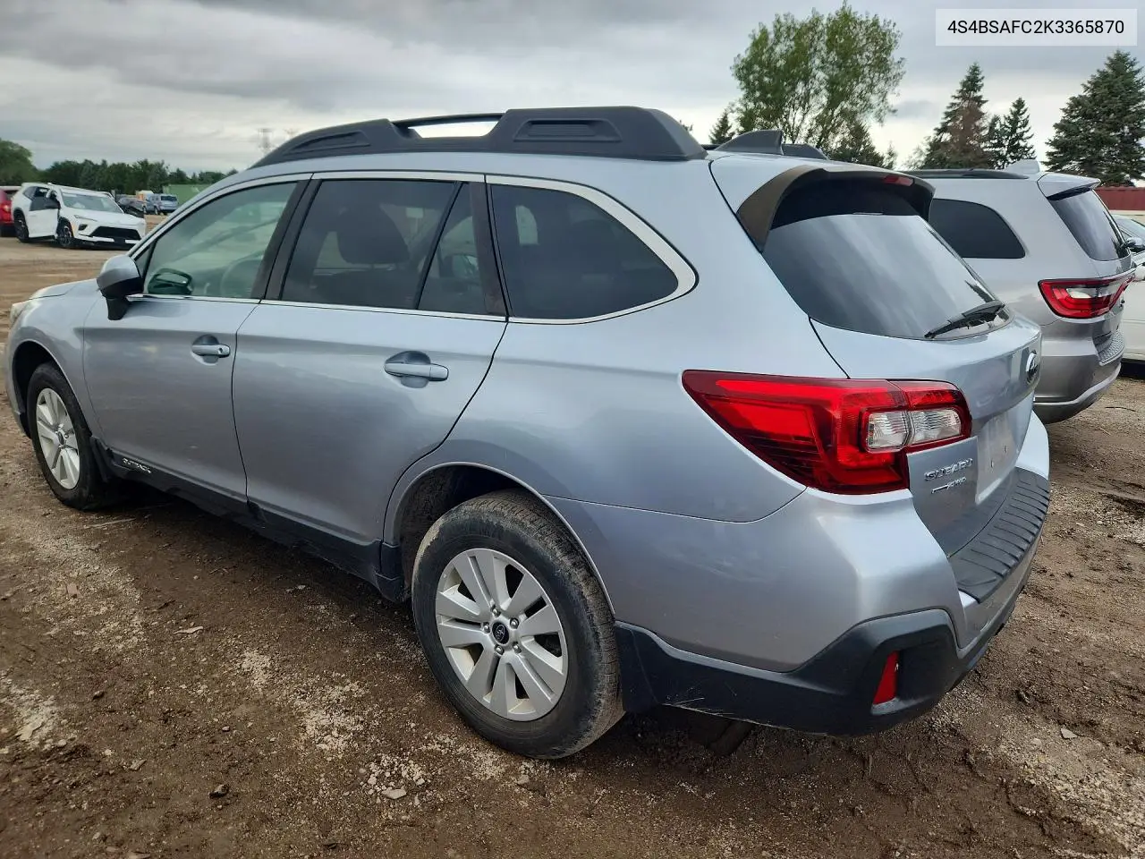 2019 SUBARU OUTBACK VIN 4S4BSAFC2K3365870 — фото 2