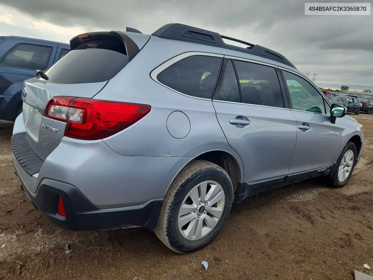 2019 SUBARU OUTBACK VIN 4S4BSAFC2K3365870 — фото 3