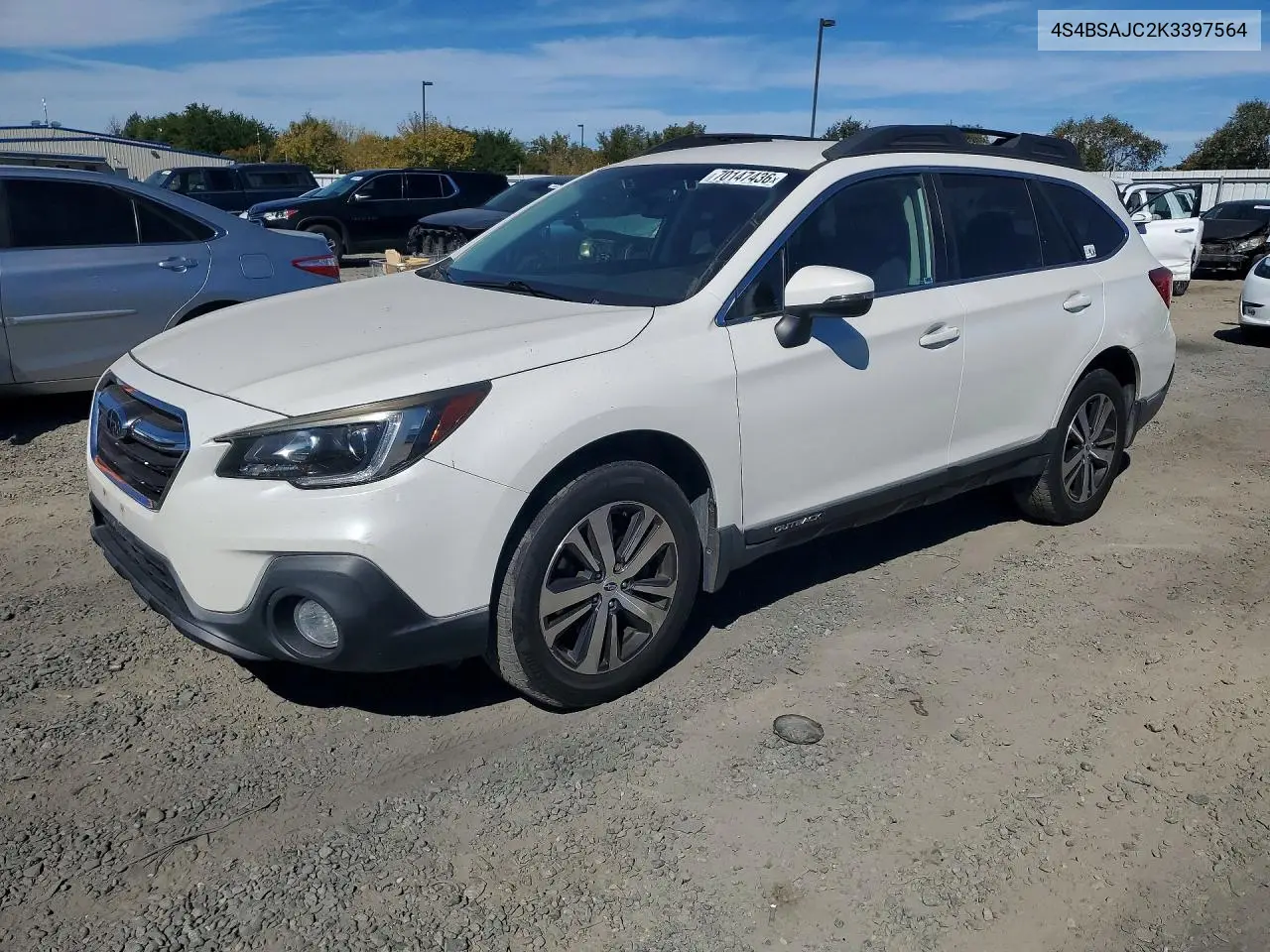 SUBARU OUTBACK 2019, VIN 4S4BSAJC2K3397564
