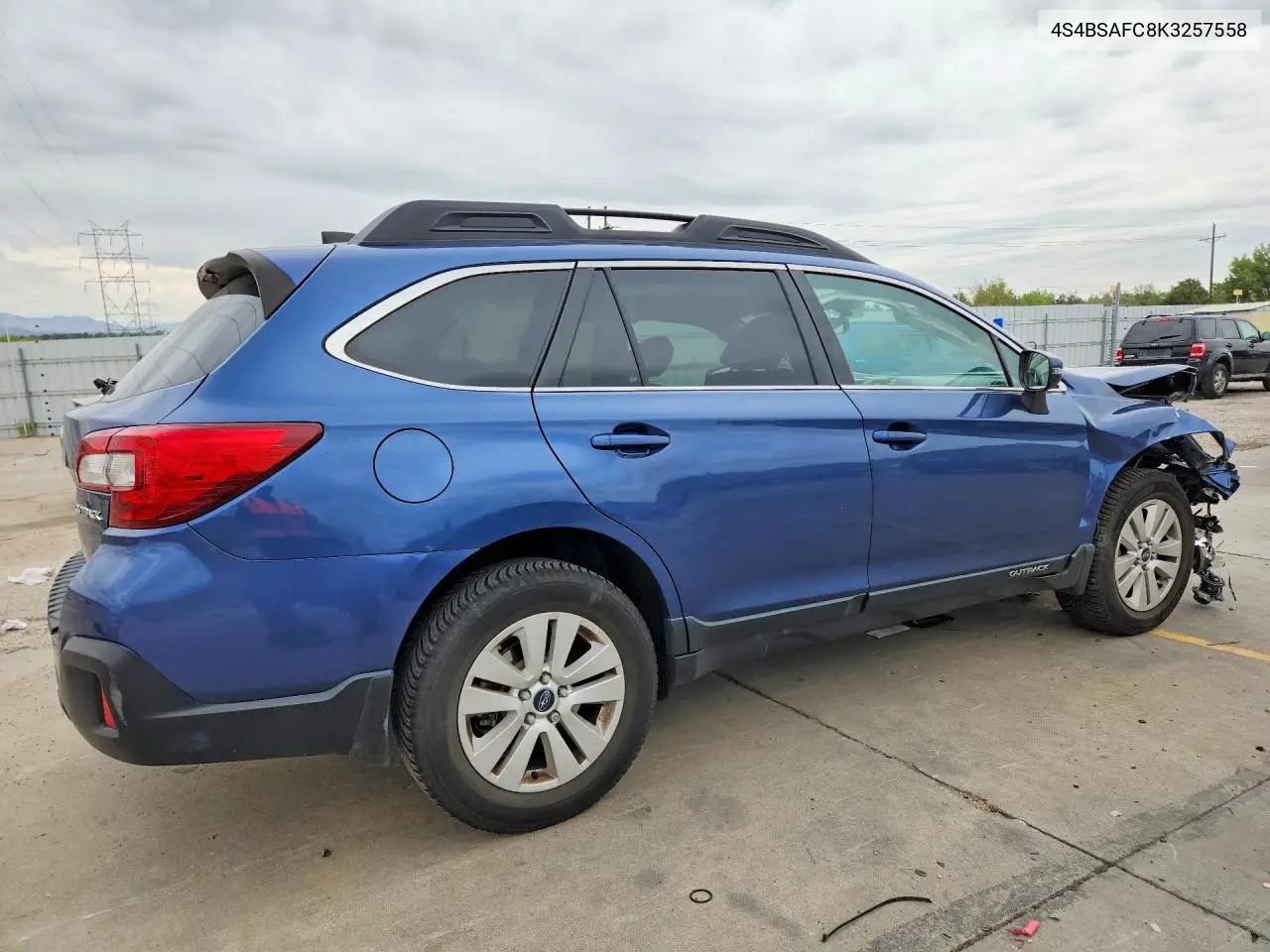 2019 SUBARU OUTBACK VIN 4S4BSAFC8K3257558 — фото 3