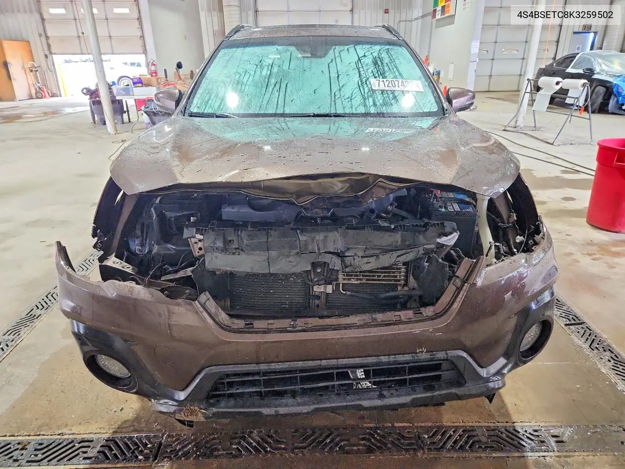 SUBARU OUTBACK 2019, VIN 4S4BSETC8K3259502