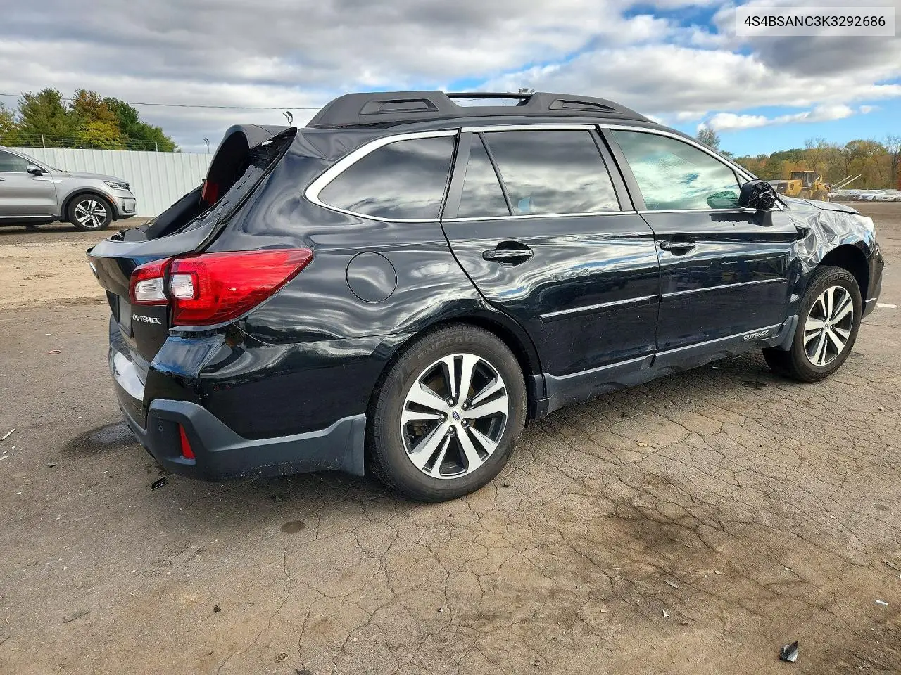 2019 SUBARU OUTBACK VIN 4S4BSANC3K3292686 — фото 3
