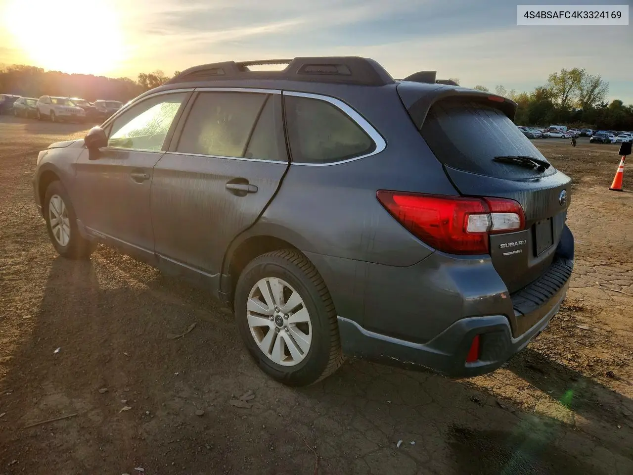 2019 SUBARU OUTBACK VIN 4S4BSAFC4K3324169 — фото 2