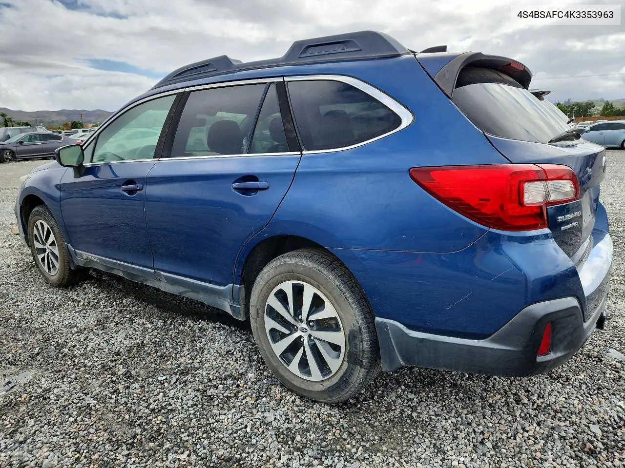 2019 SUBARU OUTBACK VIN 4S4BSAFC4K3353963 — фото 2