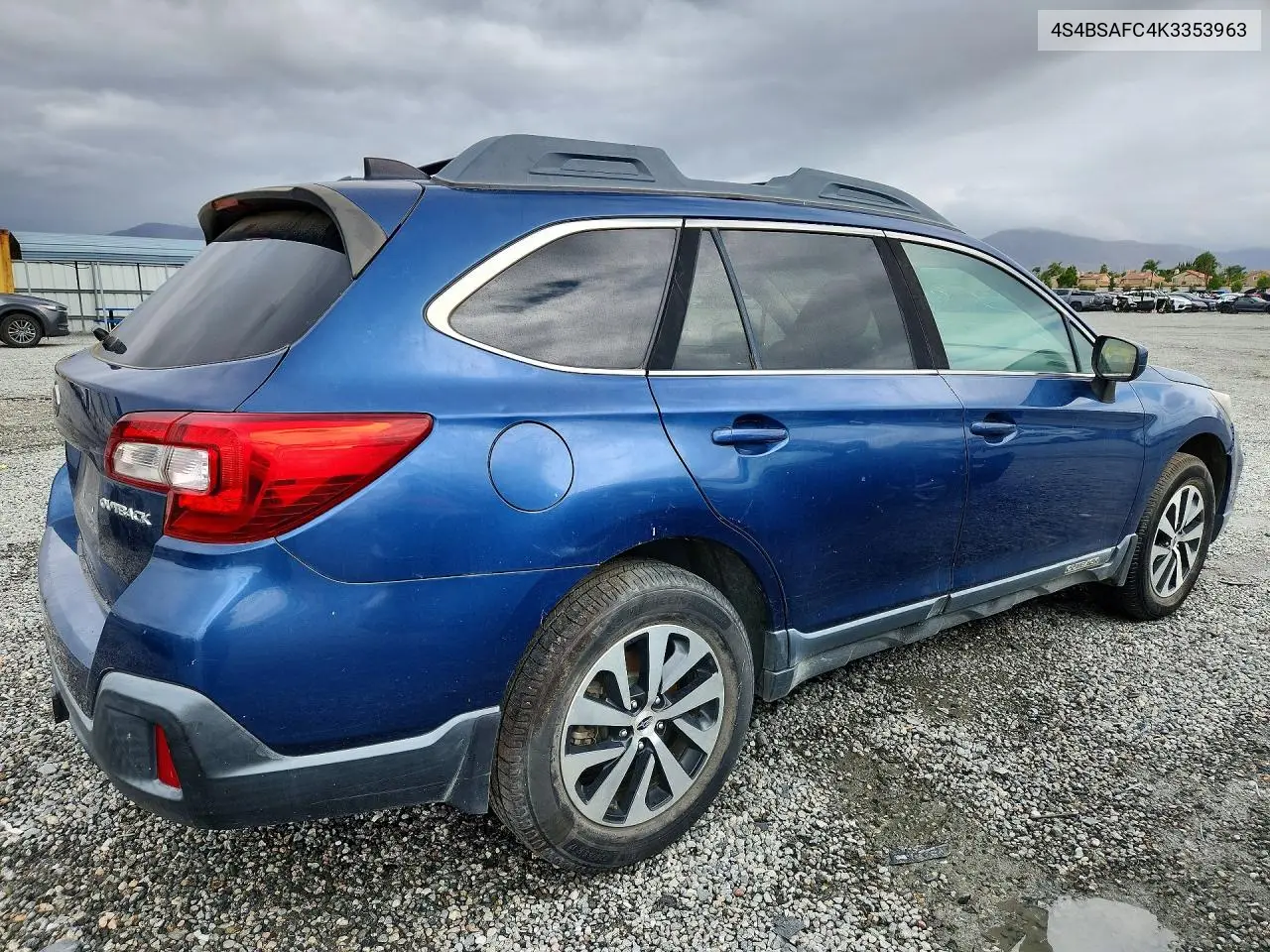2019 SUBARU OUTBACK VIN 4S4BSAFC4K3353963 — фото 3