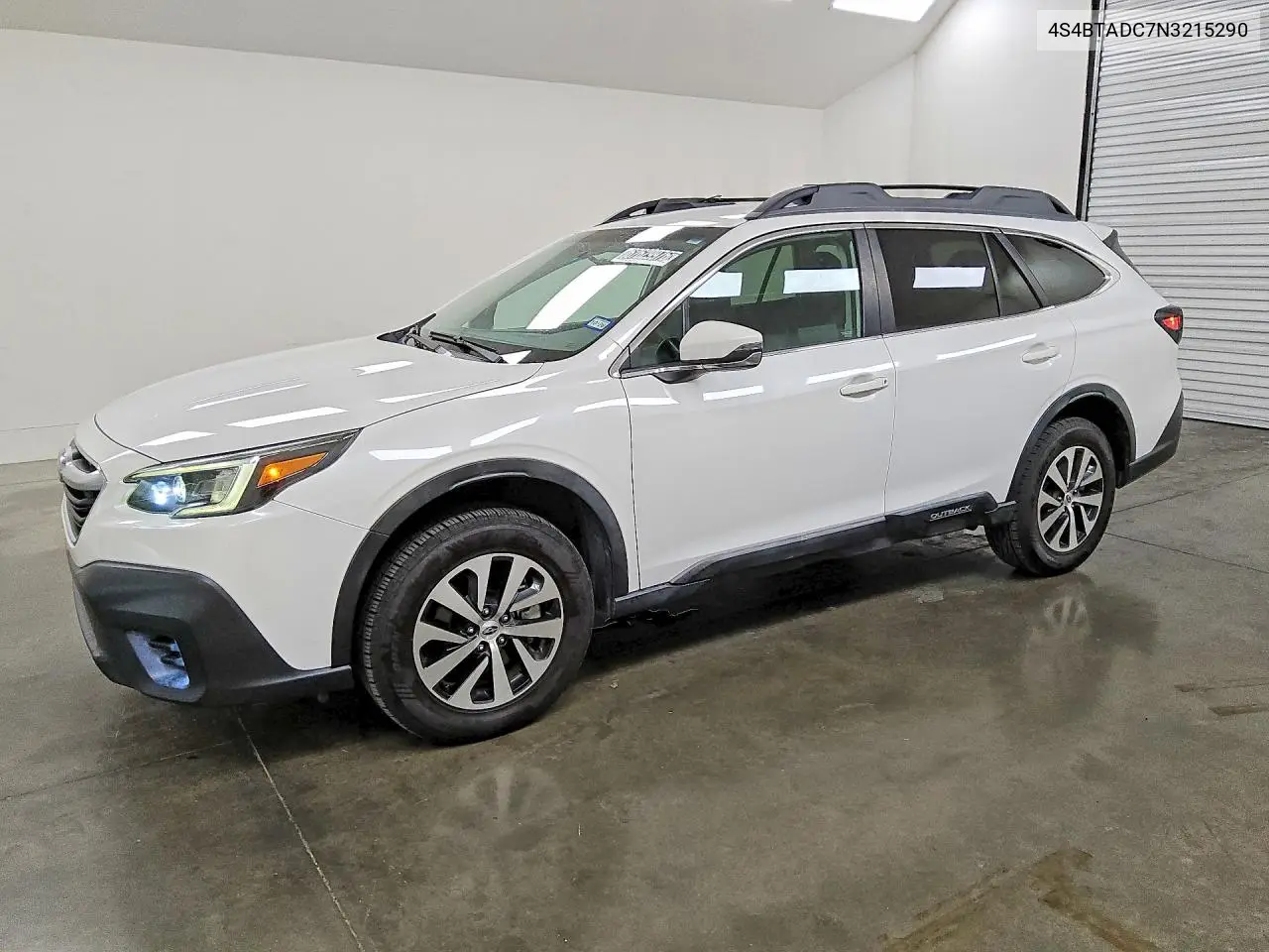 SUBARU OUTBACK 2022, VIN 4S4BTADC7N3215290