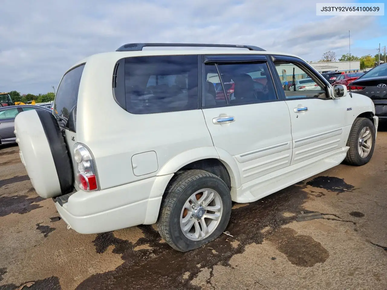 2005 SUZUKI XL7 VIN JS3TY92V654100639 — фото 3