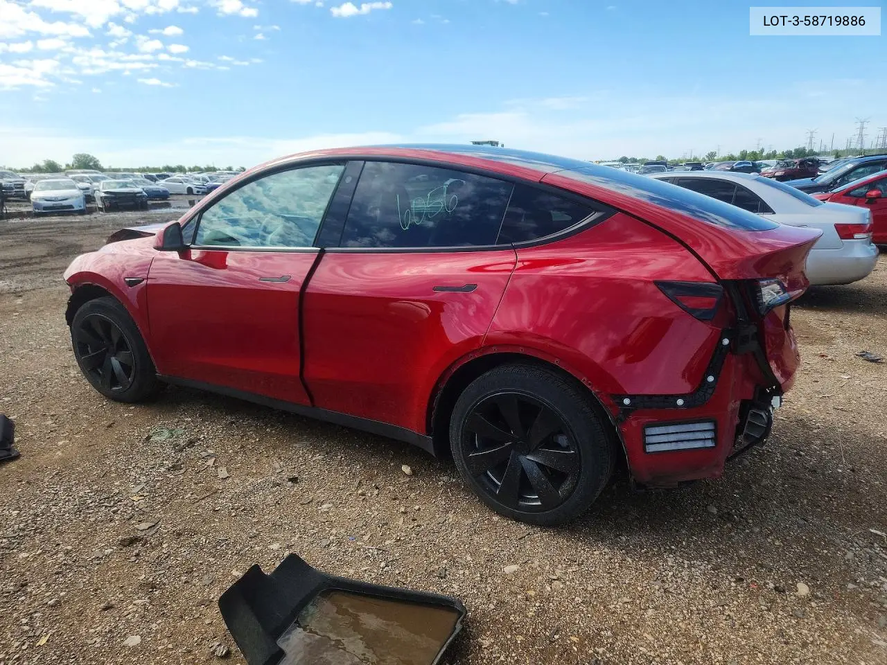 2022 TESLA MODEL Y VIN 7SAYGAEE3NF364823 — фото 2