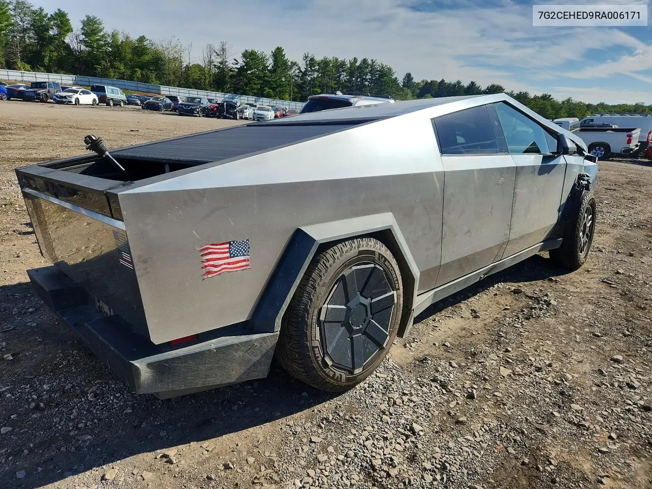 2024 TESLA CYBERTRUCK VIN 7G2CEHED9RA006171 — фото 3