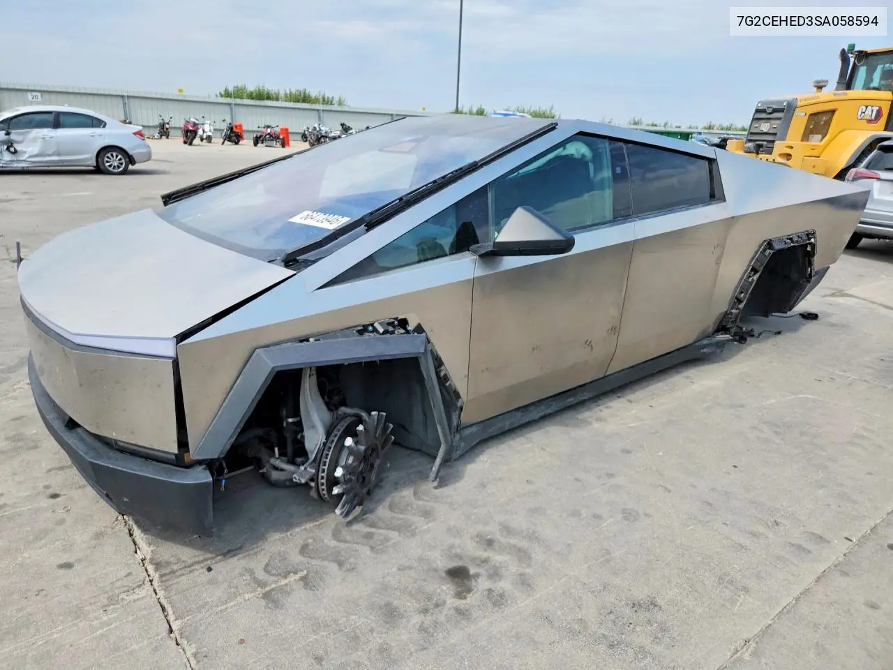 TESLA CYBERTRUCK 2025, VIN 7G2CEHED3SA058594