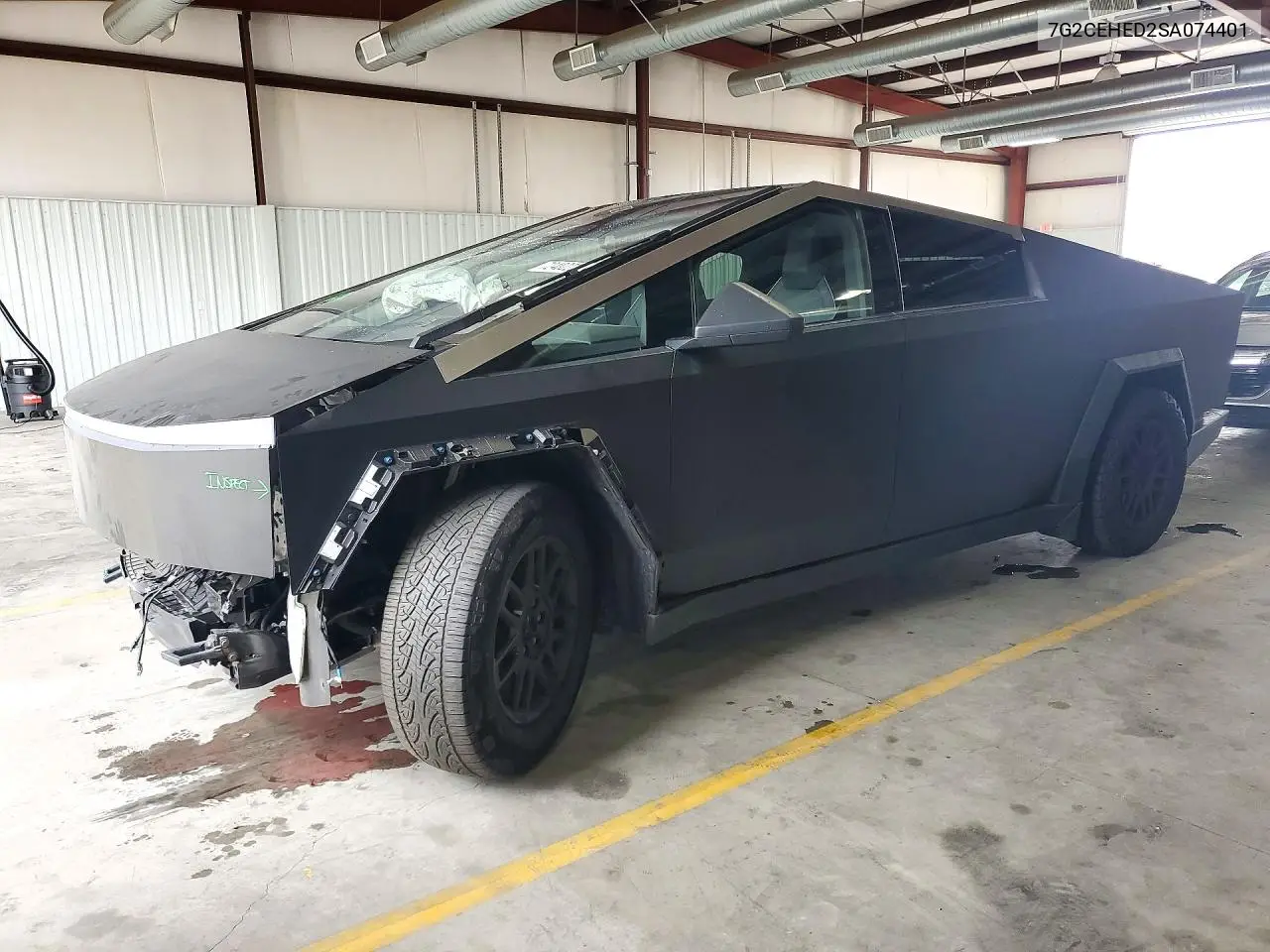 TESLA CYBERTRUCK 2025, VIN 7G2CEHED2SA074401
