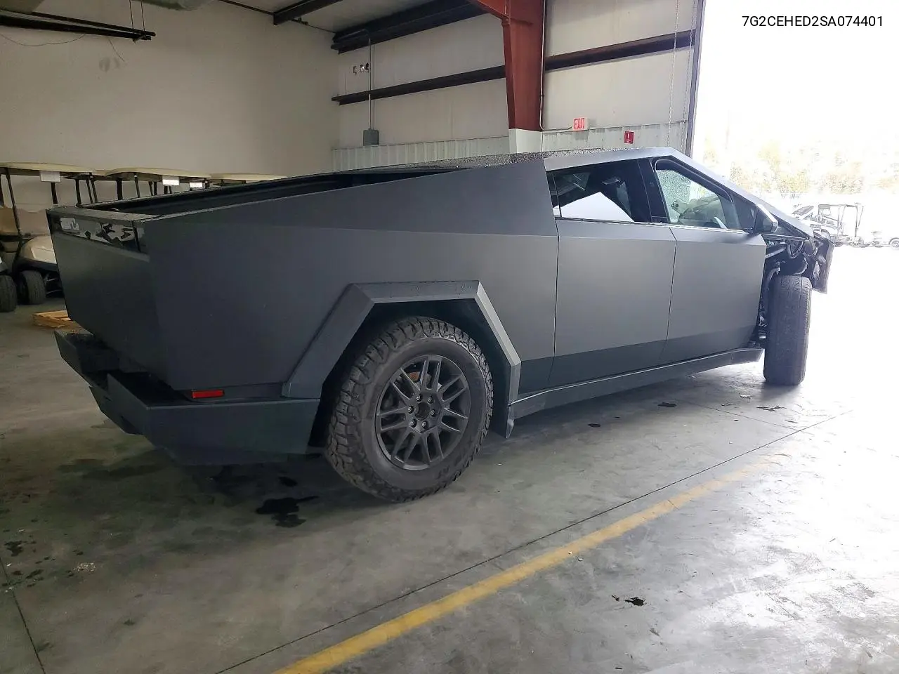 2025 TESLA CYBERTRUCK VIN 7G2CEHED2SA074401 — фото 3