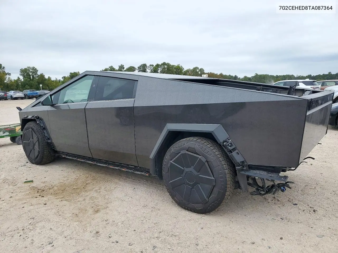 2026 TESLA CYBERTRUCK VIN 7G2CEHED8TA087364 — фото 2