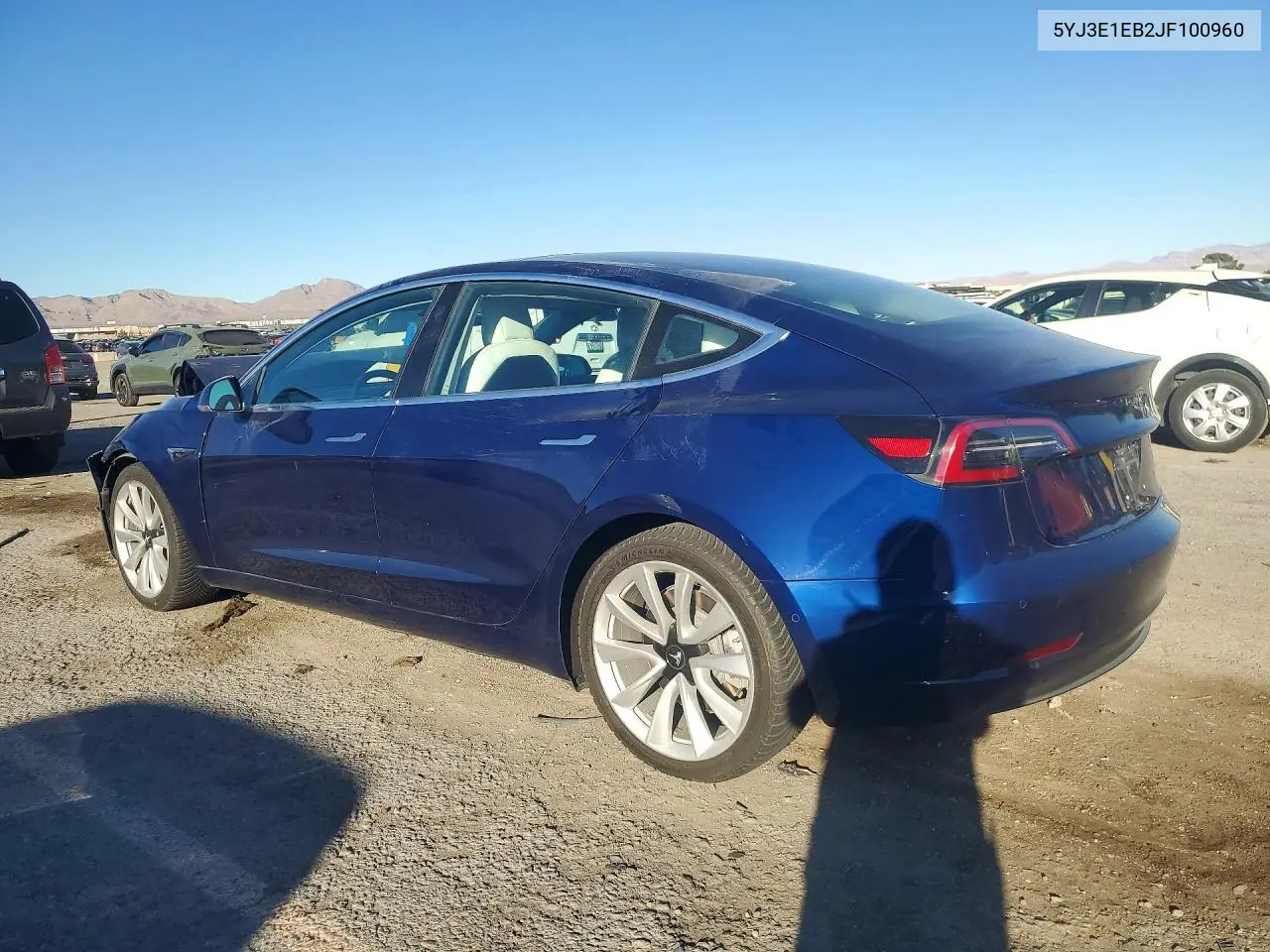 2018 TESLA MODEL 3 VIN 5YJ3E1EB2JF100960 — фото 2