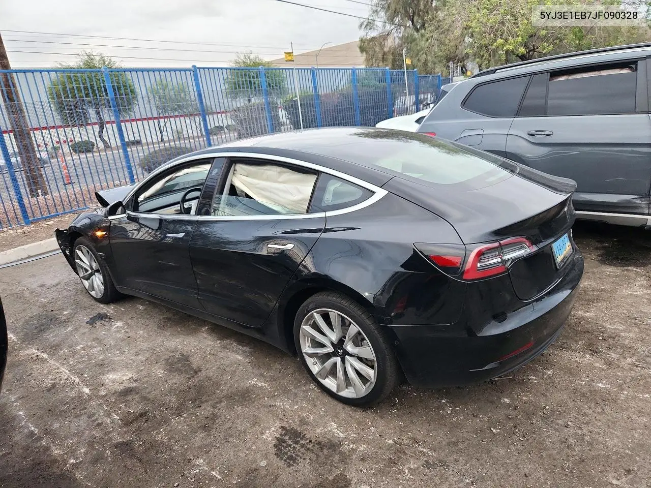 2018 TESLA MODEL 3 VIN 5YJ3E1EB7JF090328 — фото 2