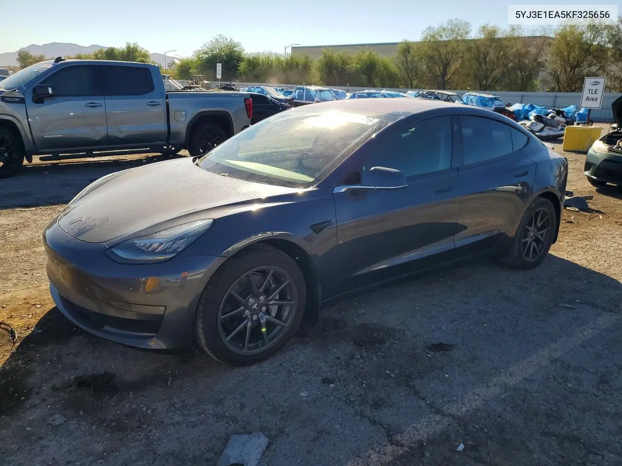 TESLA MODEL 3 2019, VIN 5YJ3E1EA5KF325656