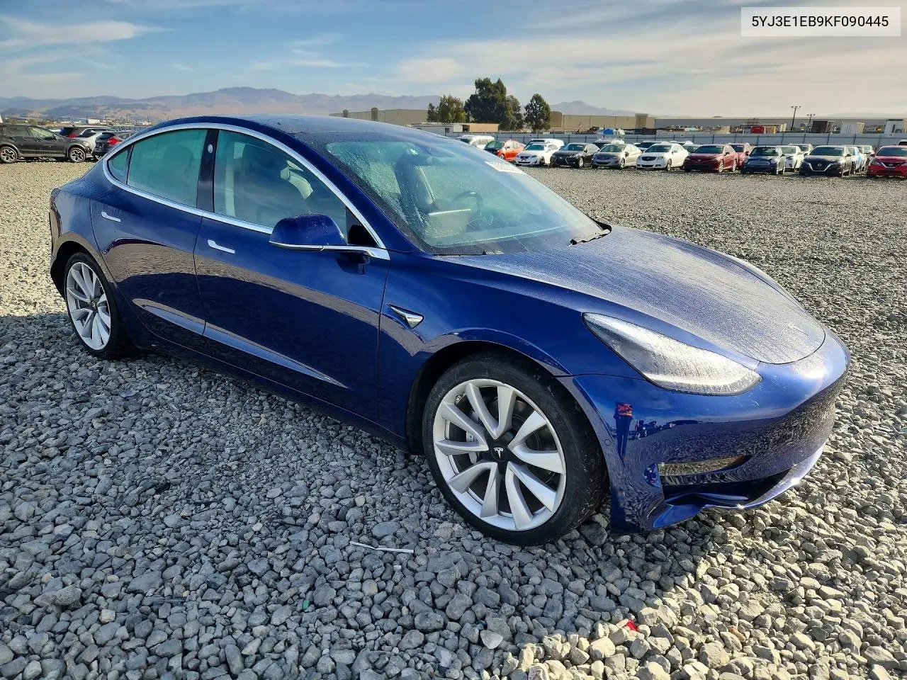 2019 TESLA MODEL 3 VIN 5YJ3E1EB9KF090445 — фото 4