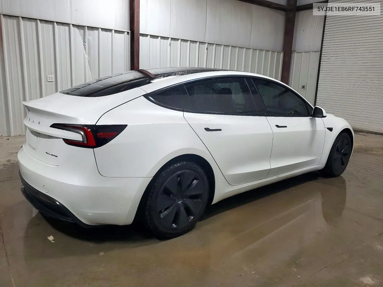 2024 TESLA MODEL 3 VIN 5YJ3E1EB6RF743551 — фото 3