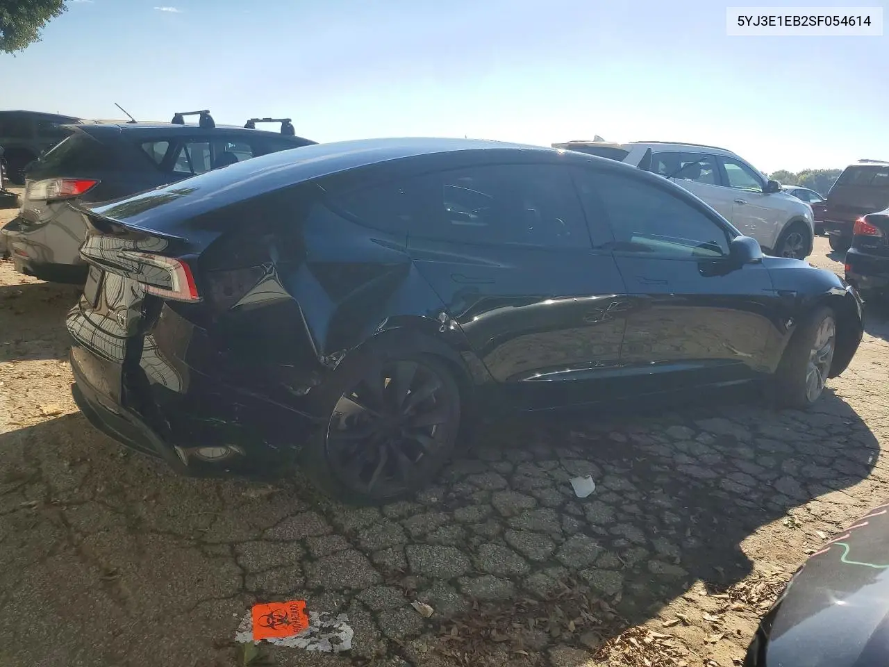 2025 TESLA MODEL 3 VIN 5YJ3E1EB2SF054614 — фото 3
