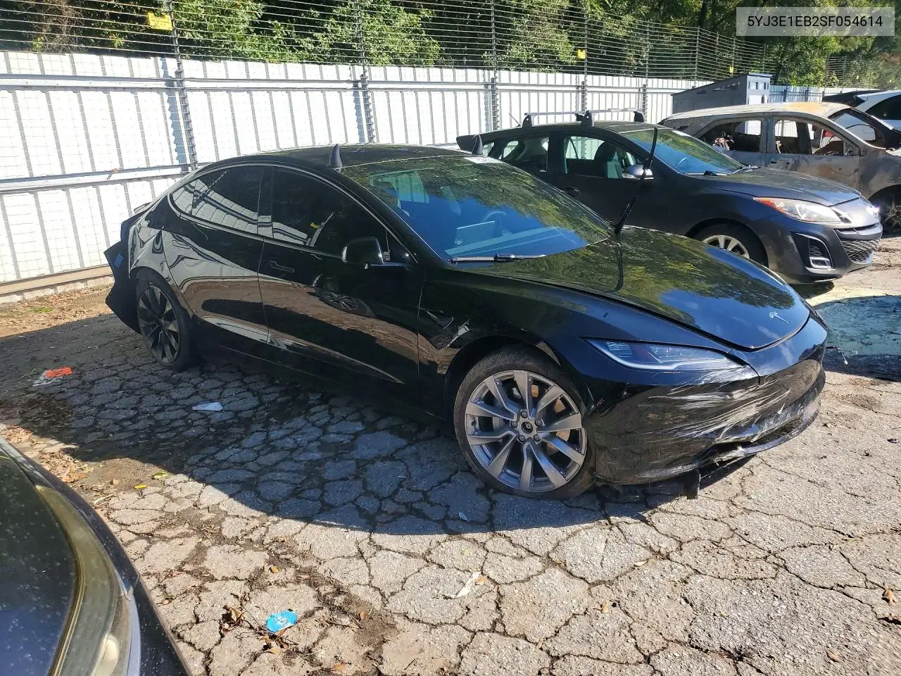 2025 TESLA MODEL 3 VIN 5YJ3E1EB2SF054614 — фото 4