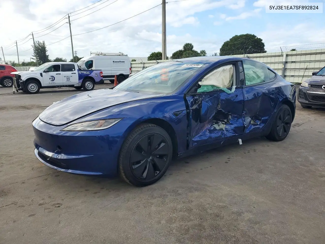 TESLA MODEL 3 2025, VIN 5YJ3E1EA7SF892824