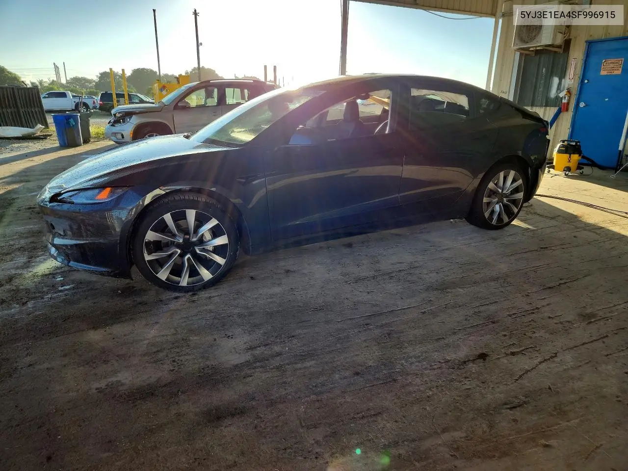 TESLA MODEL 3 2025, VIN 5YJ3E1EA4SF996915