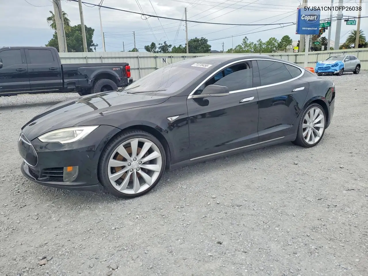 TESLA MODEL S 2013, VIN 5YJSA1CN1DFP26038