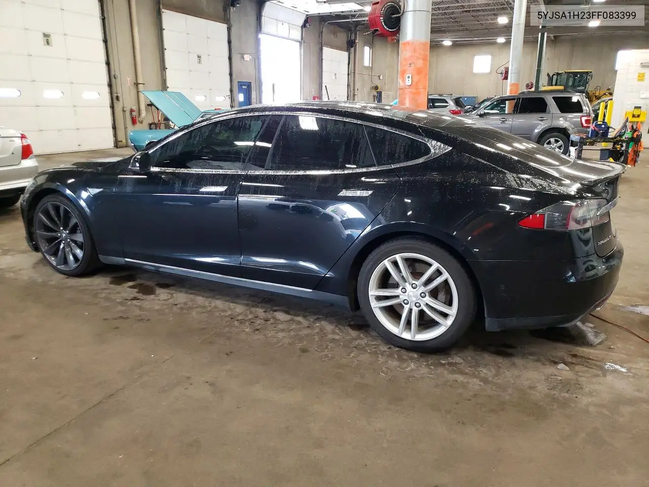 2015 TESLA MODEL S VIN 5YJSA1H23FF083399 — фото 2