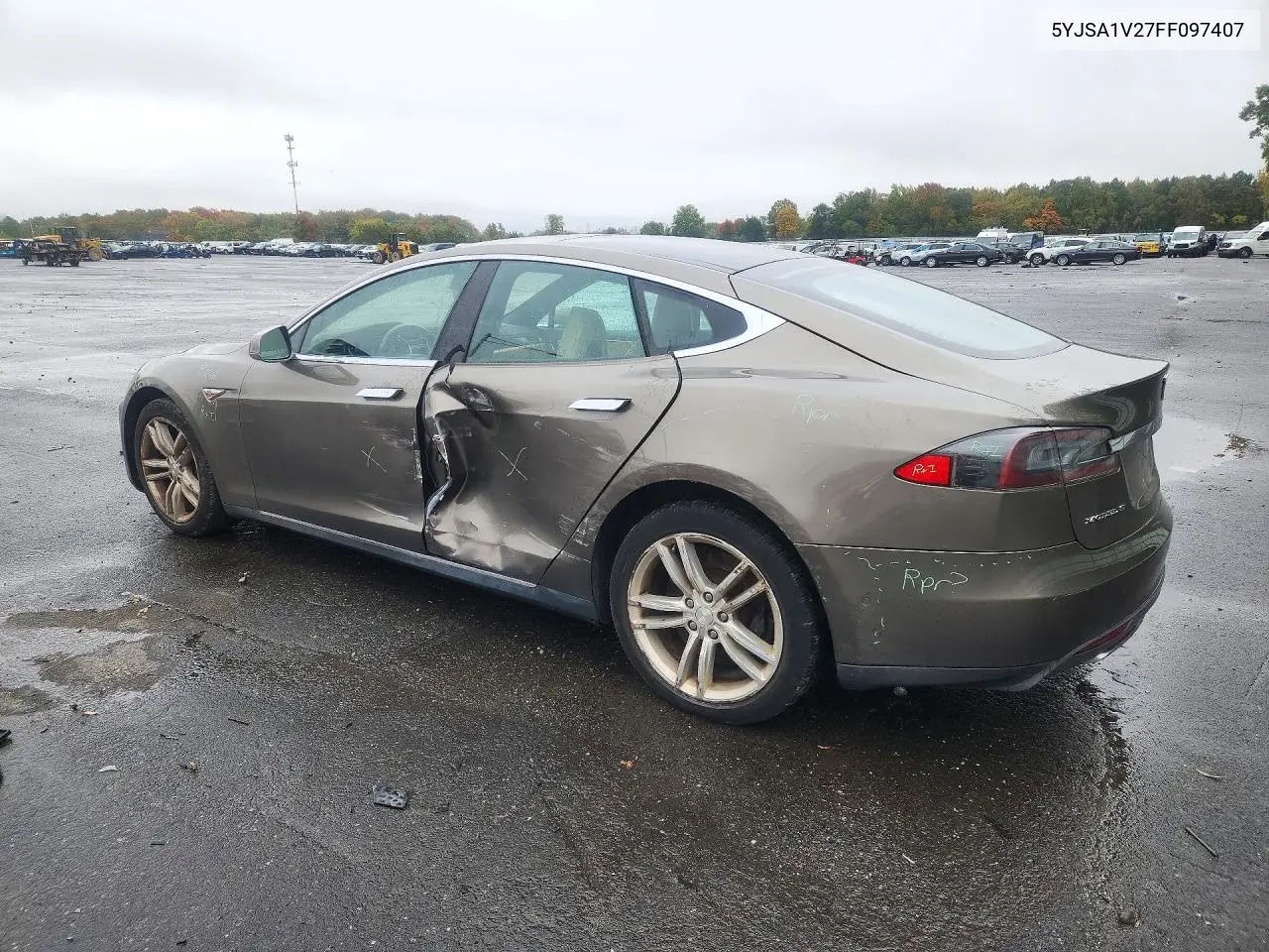 2015 TESLA MODEL S VIN 5YJSA1V27FF097407 — фото 2