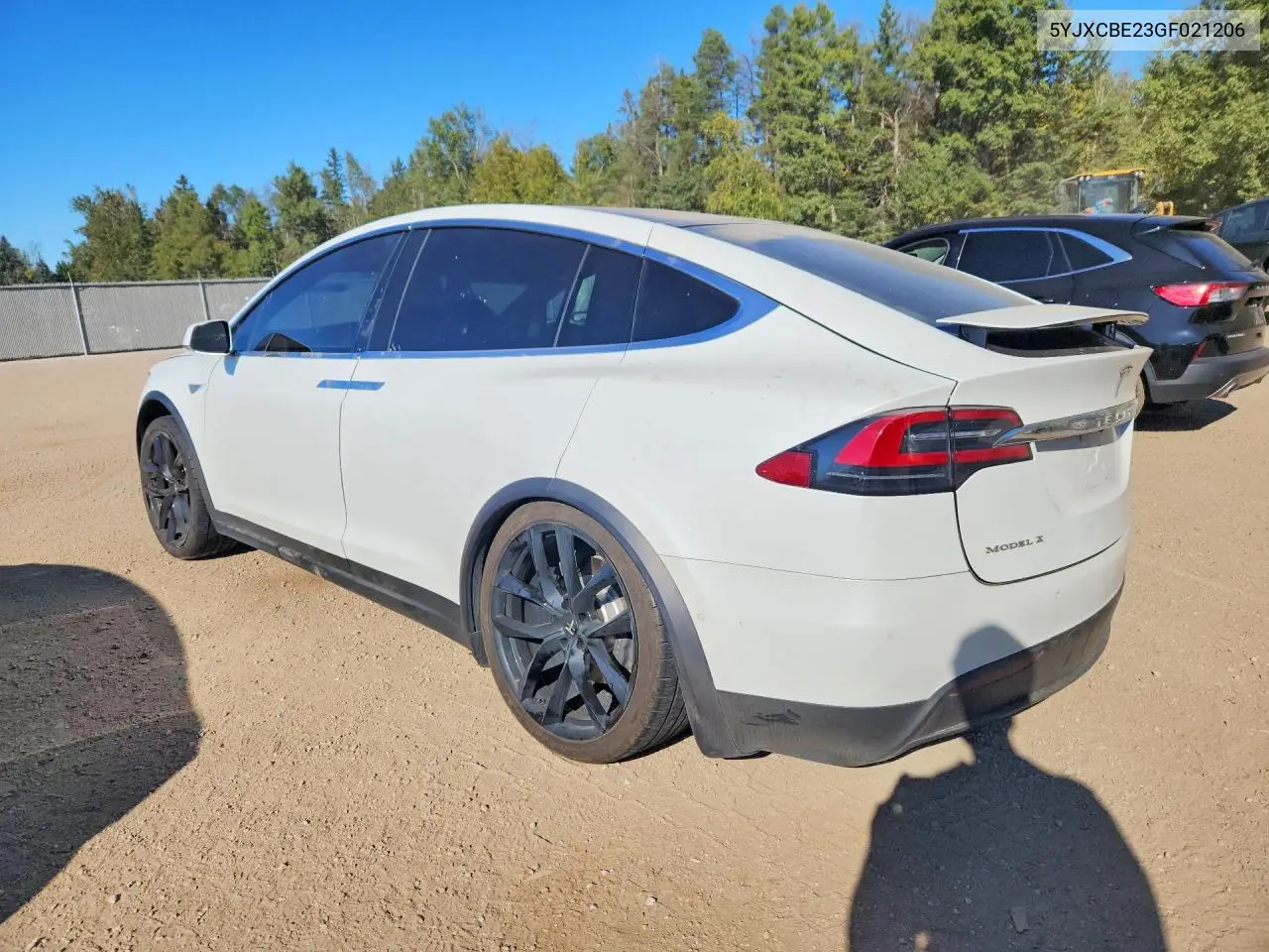 2016 TESLA MODEL X VIN 5YJXCBE23GF021206 — фото 2