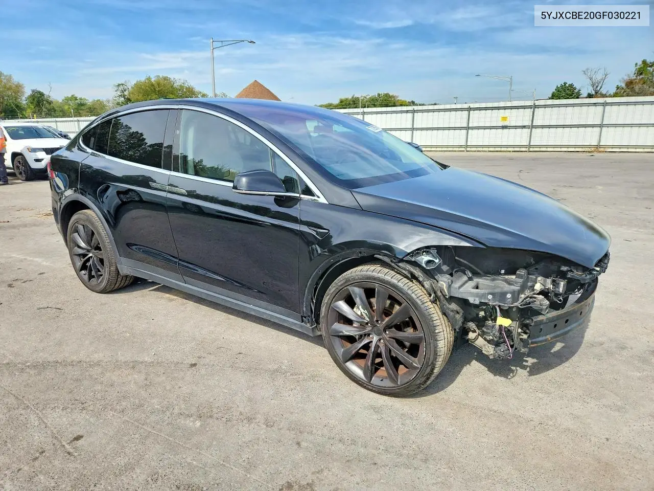 2016 TESLA MODEL X VIN 5YJXCBE20GF030221 — фото 4