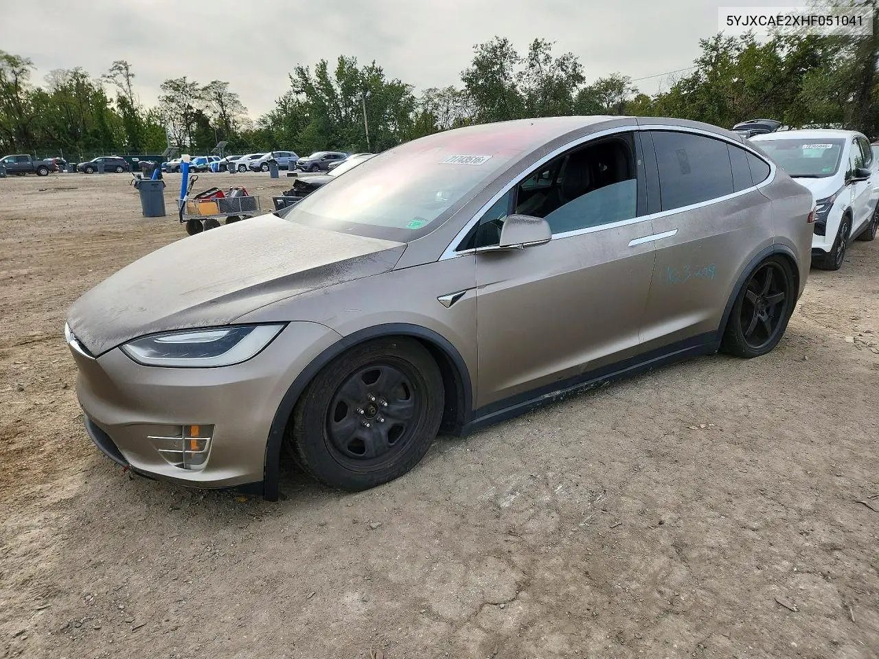 TESLA MODEL X 2017, VIN 5YJXCAE2XHF051041