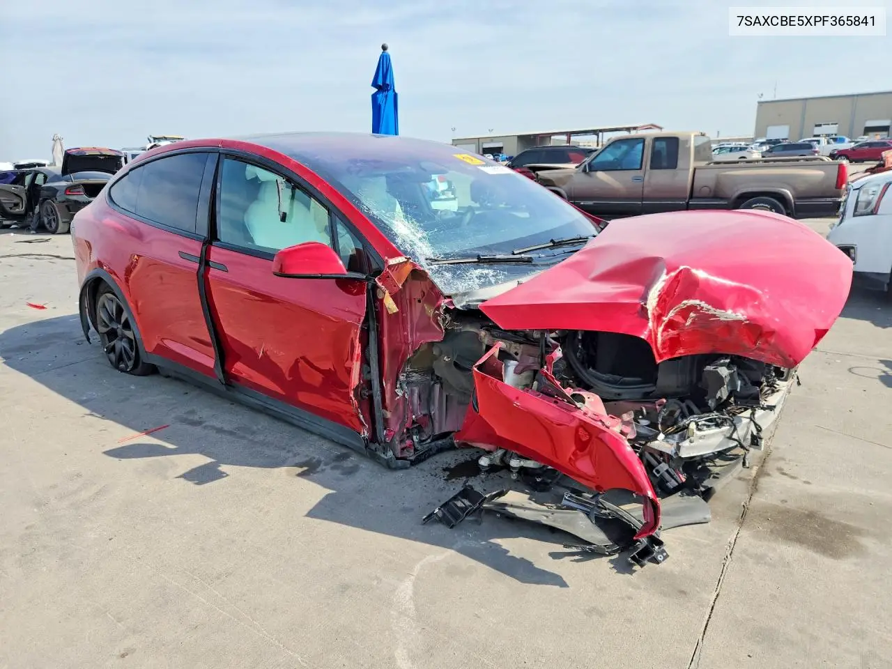 2023 TESLA MODEL X VIN 7SAXCBE5XPF365841 — фото 4