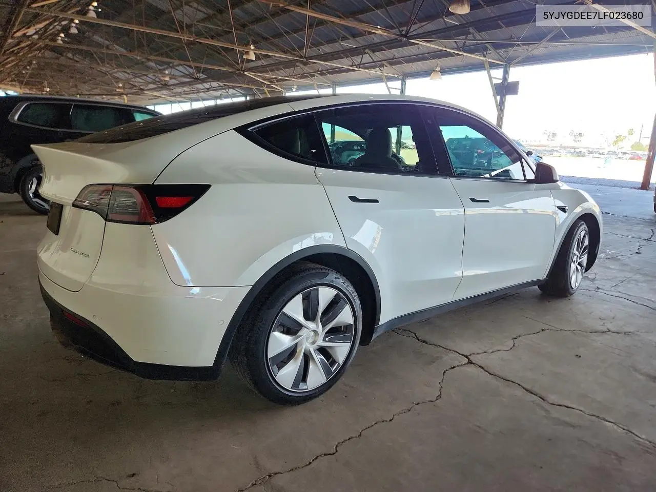 2020 TESLA MODEL Y VIN 5YJYGDEE7LF023680 — фото 3