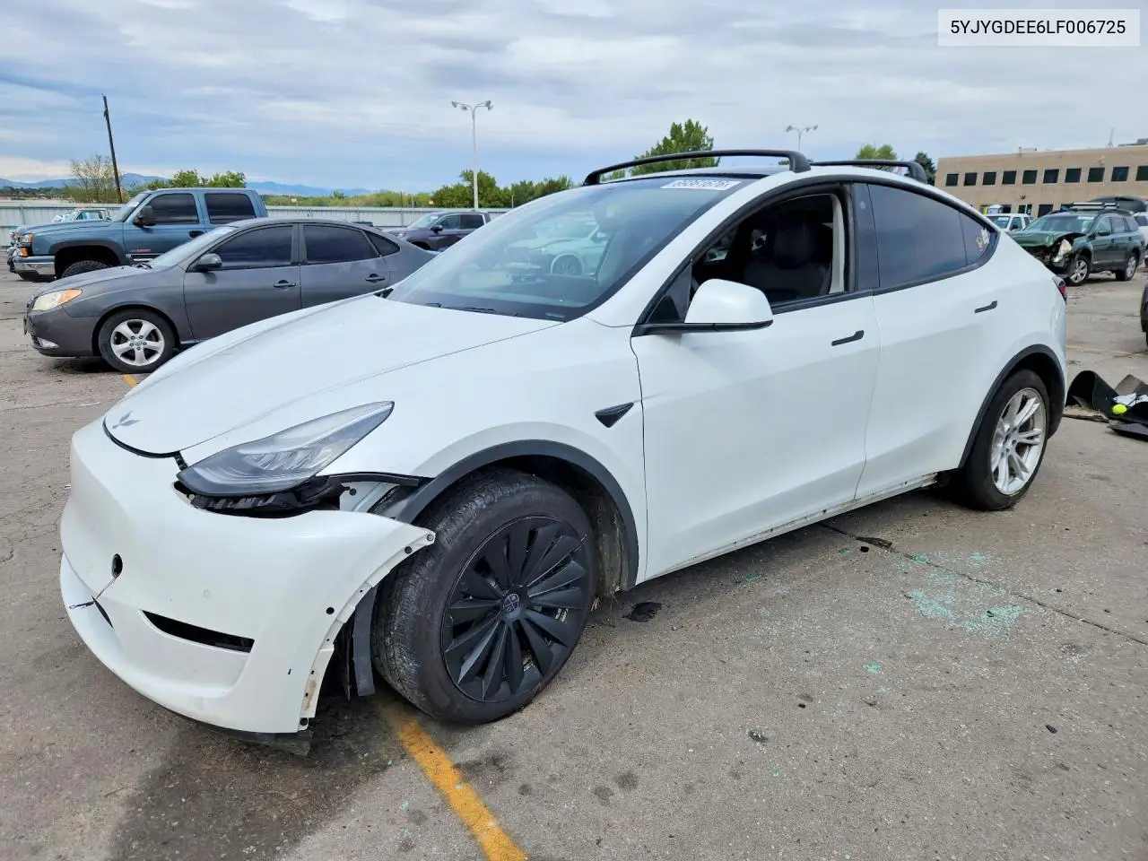 TESLA MODEL Y 2020, VIN 5YJYGDEE6LF006725
