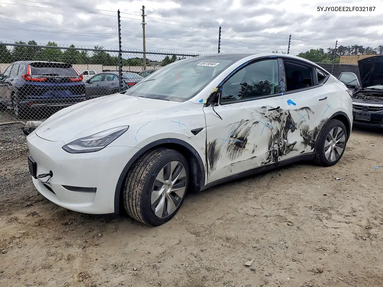 TESLA MODEL Y 2020, VIN 5YJYGDEE2LF032187
