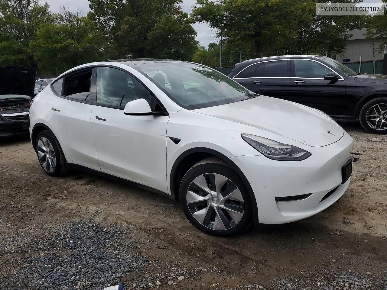2020 TESLA MODEL Y VIN 5YJYGDEE2LF032187 — фото 4