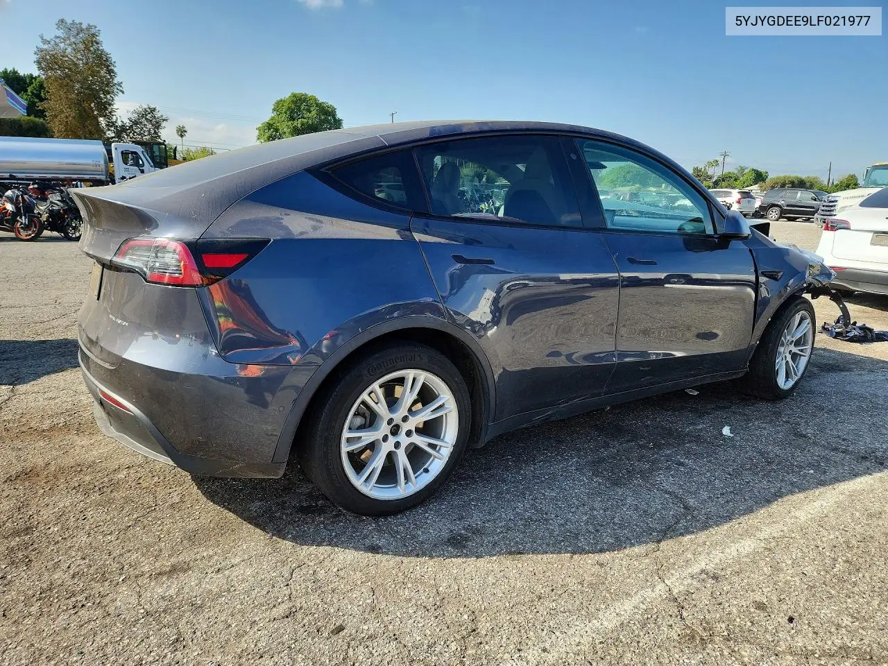 2020 TESLA MODEL Y VIN 5YJYGDEE9LF021977 — фото 3