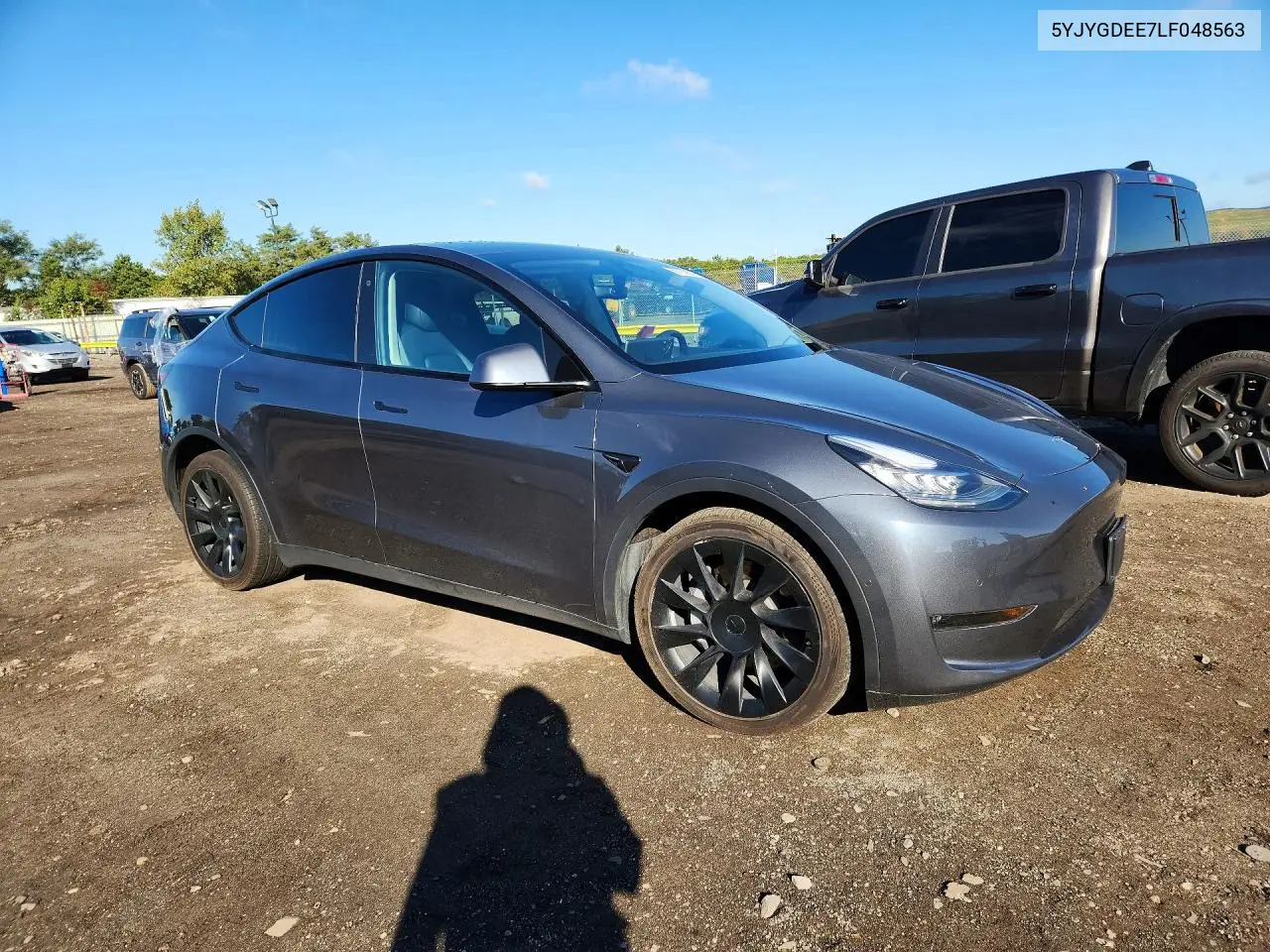 2020 TESLA MODEL Y VIN 5YJYGDEE7LF048563 — фото 4