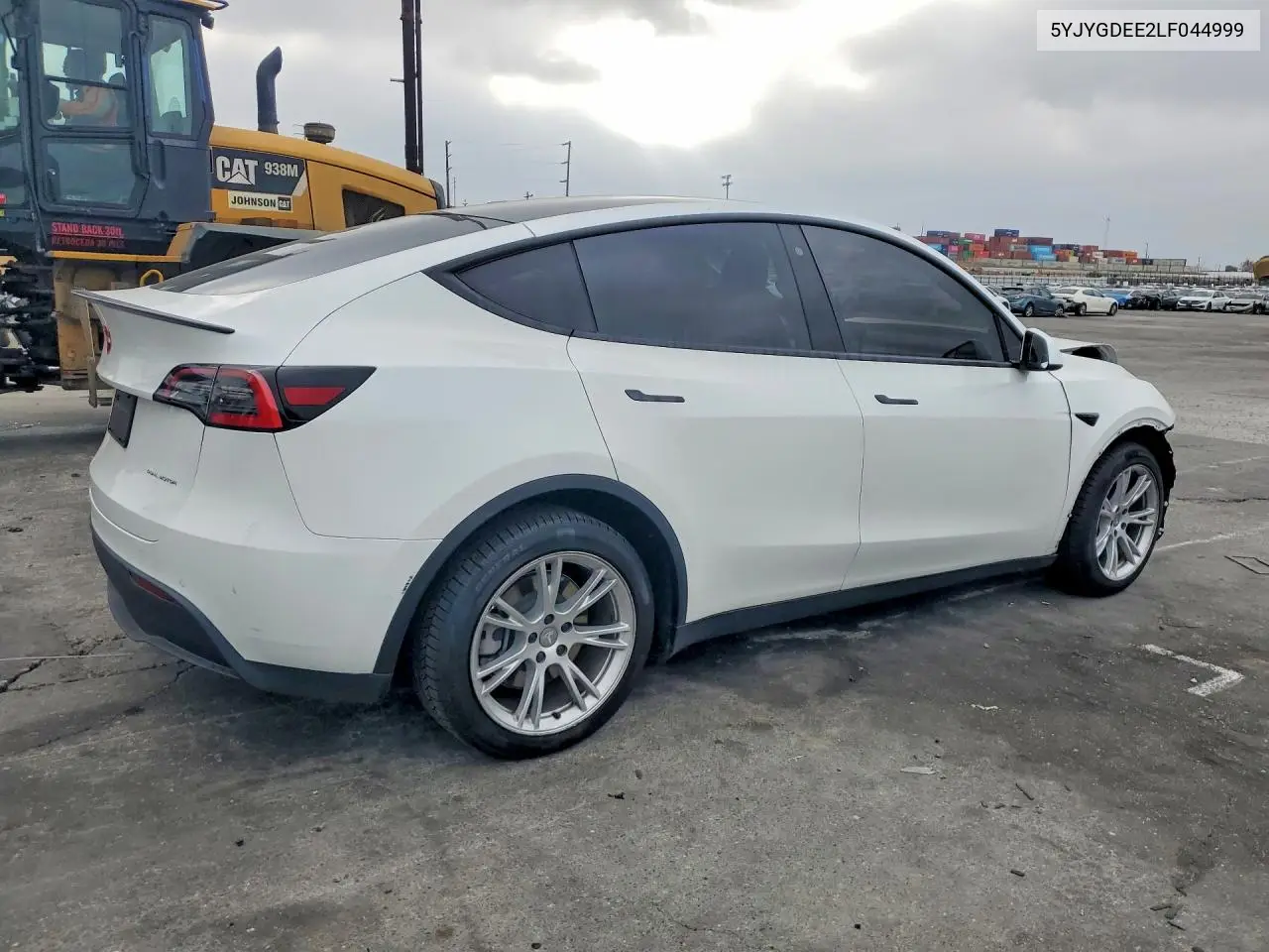 2020 TESLA MODEL Y VIN 5YJYGDEE2LF044999 — фото 3