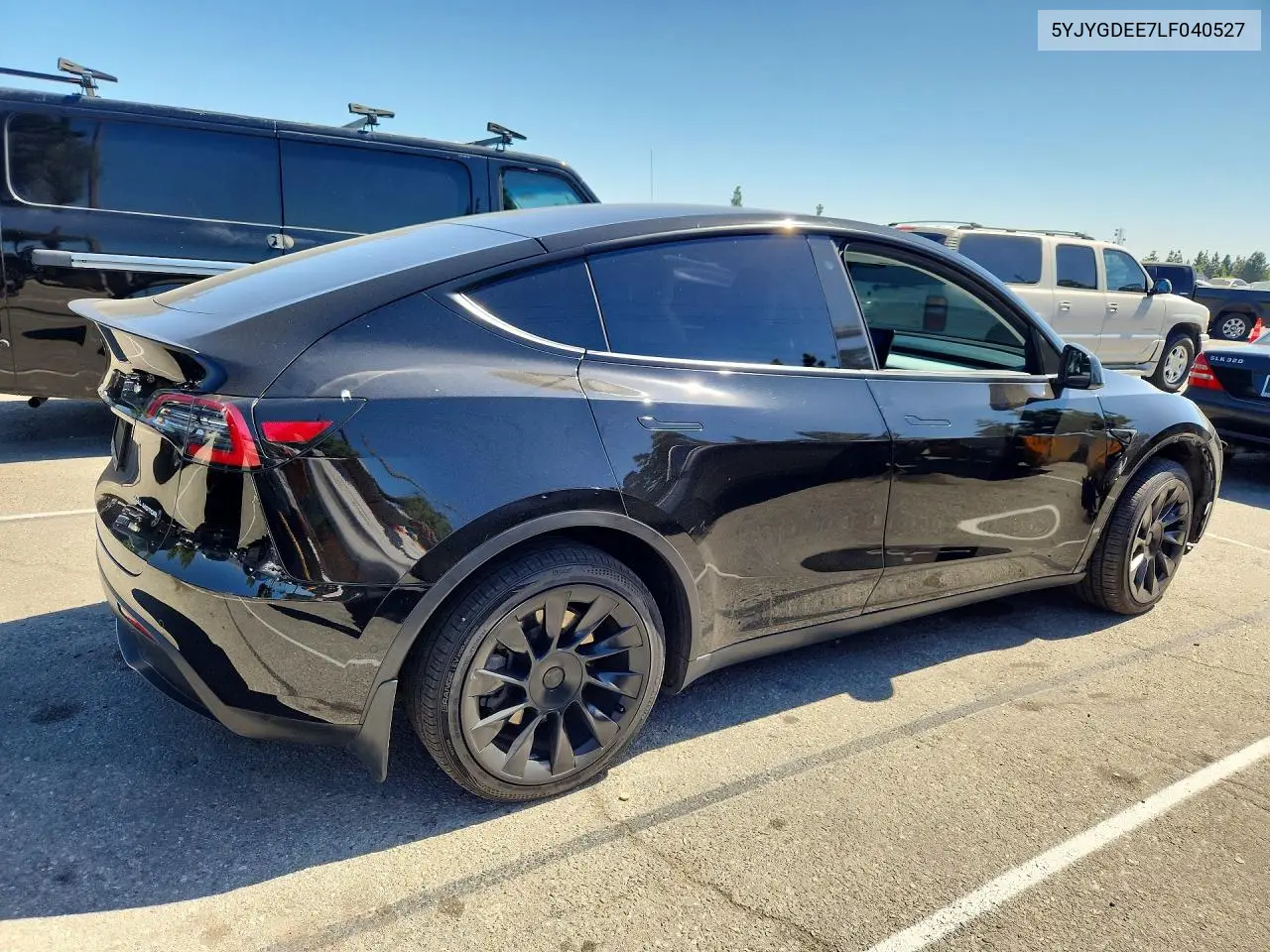 2020 TESLA MODEL Y VIN 5YJYGDEE7LF040527 — фото 3