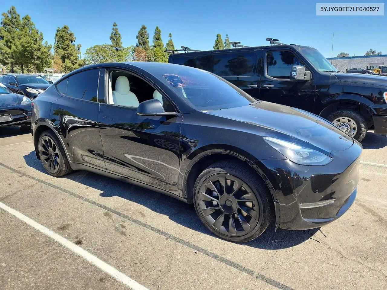 2020 TESLA MODEL Y VIN 5YJYGDEE7LF040527 — фото 4