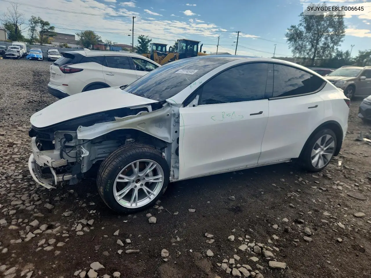 TESLA MODEL Y 2020, VIN 5YJYGDEE8LF006645