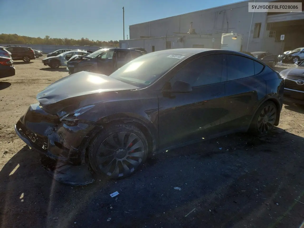 TESLA MODEL Y 2020, VIN 5YJYGDEF8LF028086