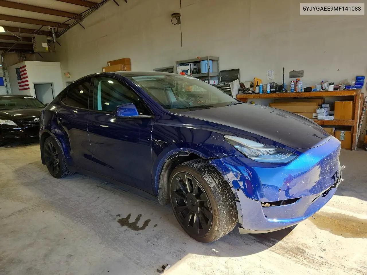 2021 TESLA MODEL Y VIN 5YJYGAEE9MF141083 — фото 4